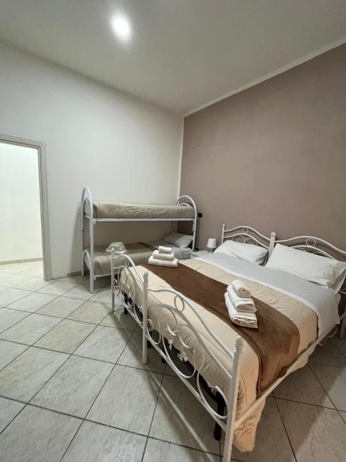 La Svolta Rooms Nápoles Exterior foto
