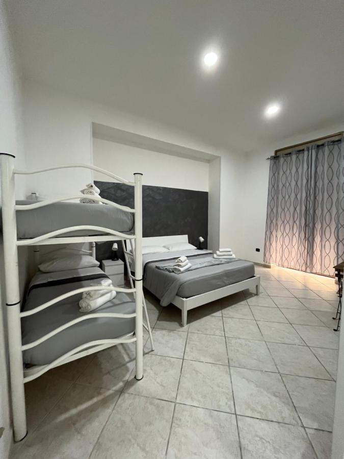 La Svolta Rooms Nápoles Exterior foto